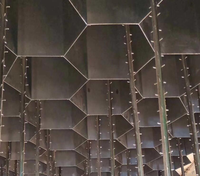 316L香蕉视频APP黄色陽極管的性能分析